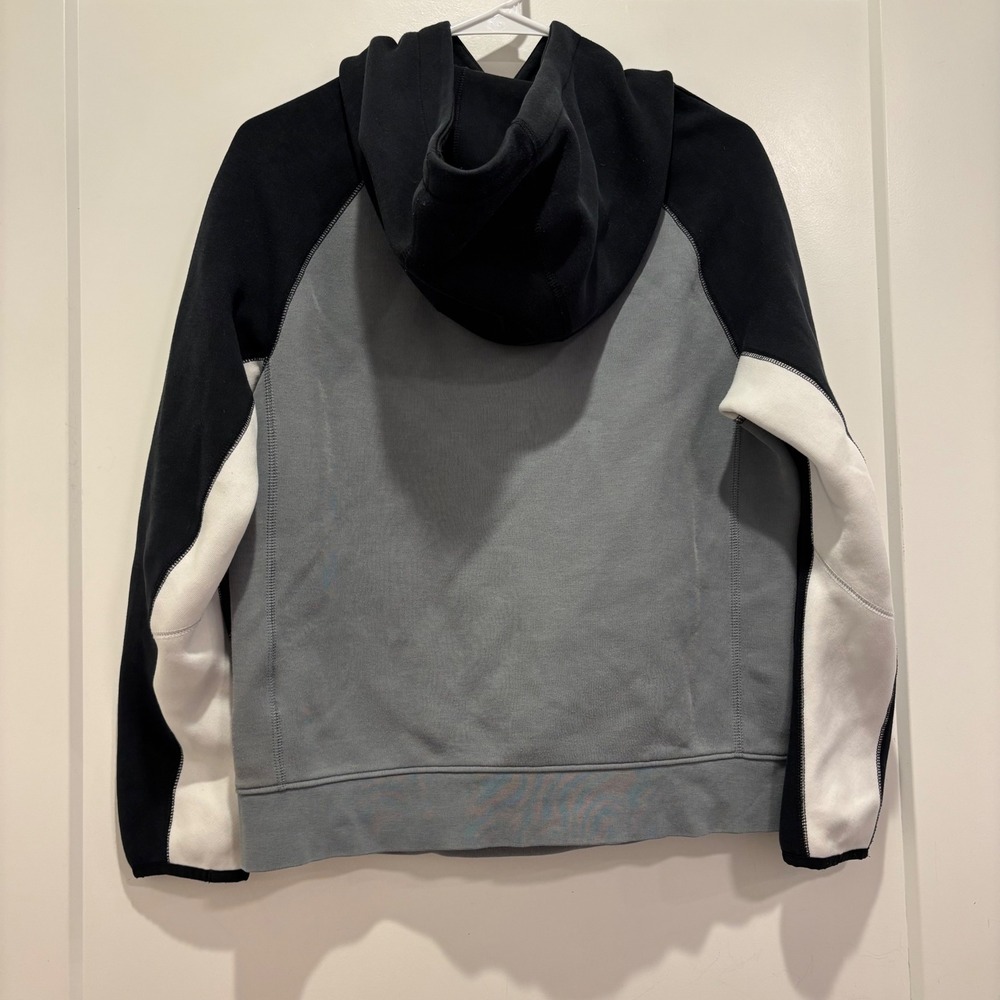 Nike Kids XL Grey Black Colorblock Tech Fleece Pullover Hoodie Raglan Sleeve - Picture 3 of 7